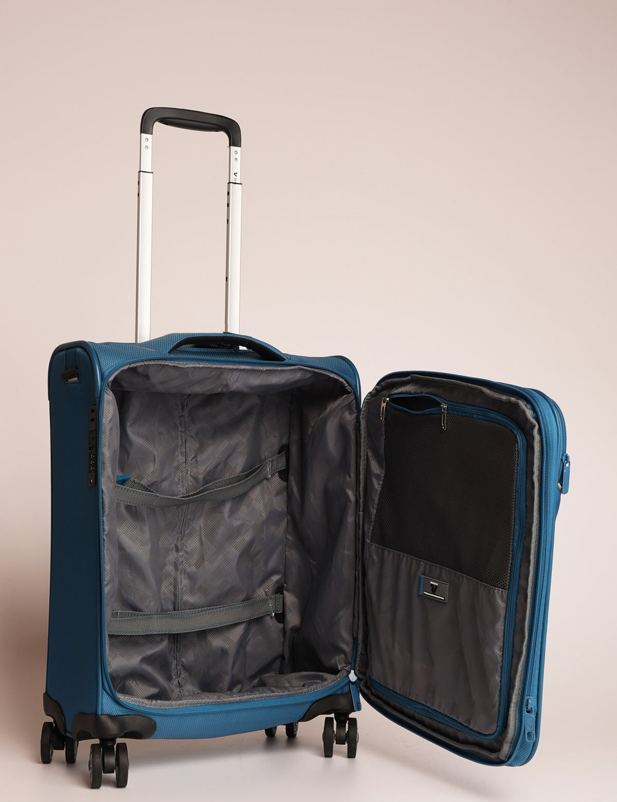 Roncato Ironik 2.0 4-wheel expandable cabin trolley
