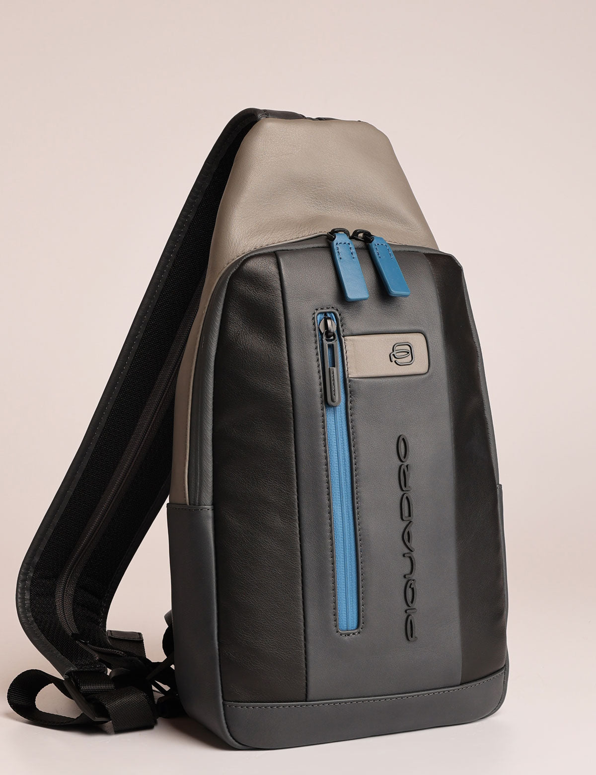 Piquadro CA6540UB00 MEN'S BAGS AND SHOULDER BAGS Single shoulder bag that can be worn as a backpack with protection