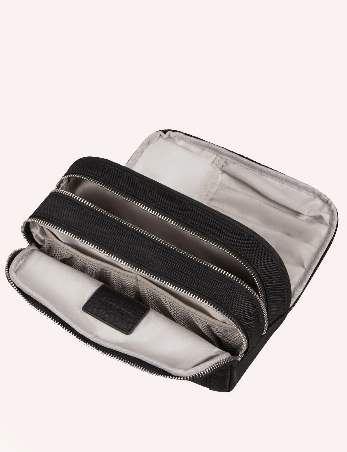 Samsonite Image multi-compartment toilet kit