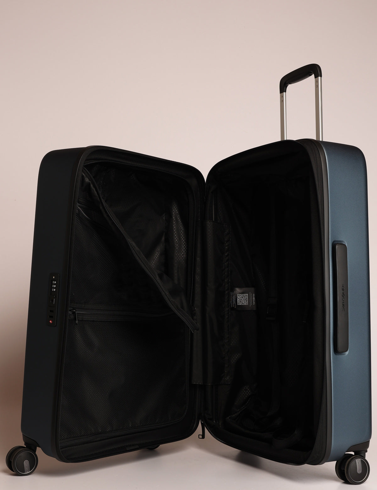 Samsonite Fyrm 4-wheel medium trolley