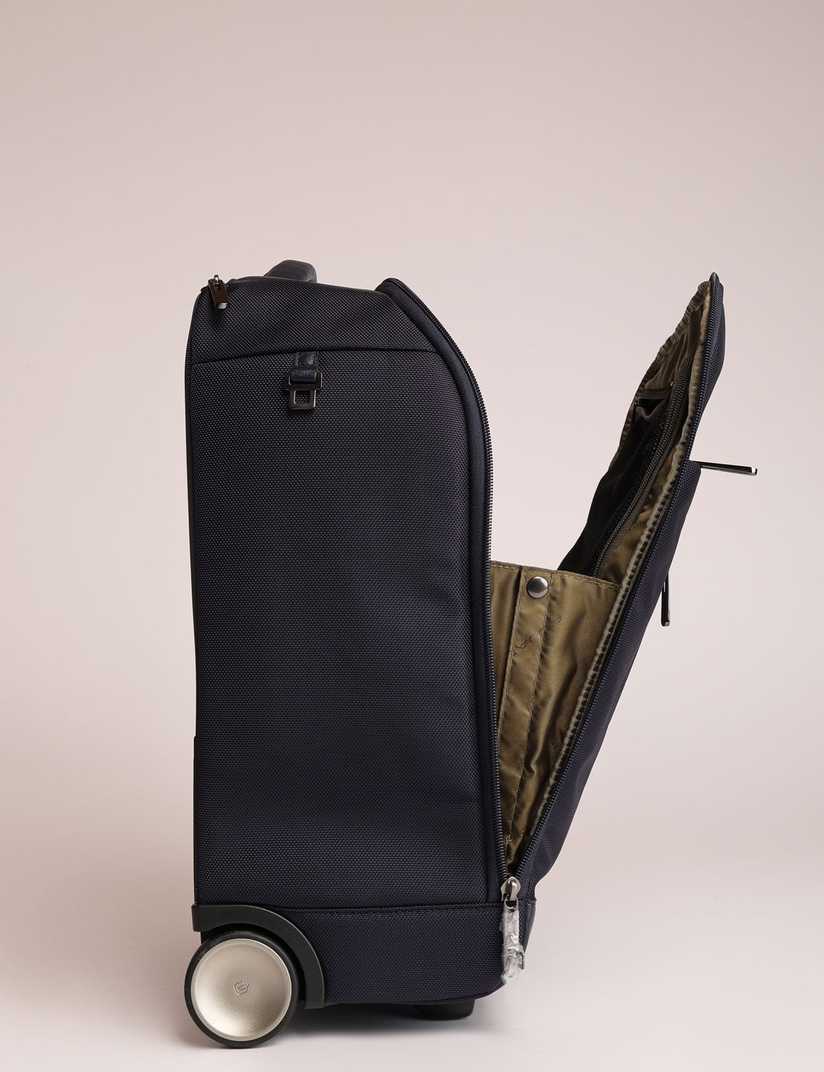 Piquadro BV6343BR2 CABIN TROLLEY AND HAND LUGGAGE Underseater cabin trolley in recycled fabric