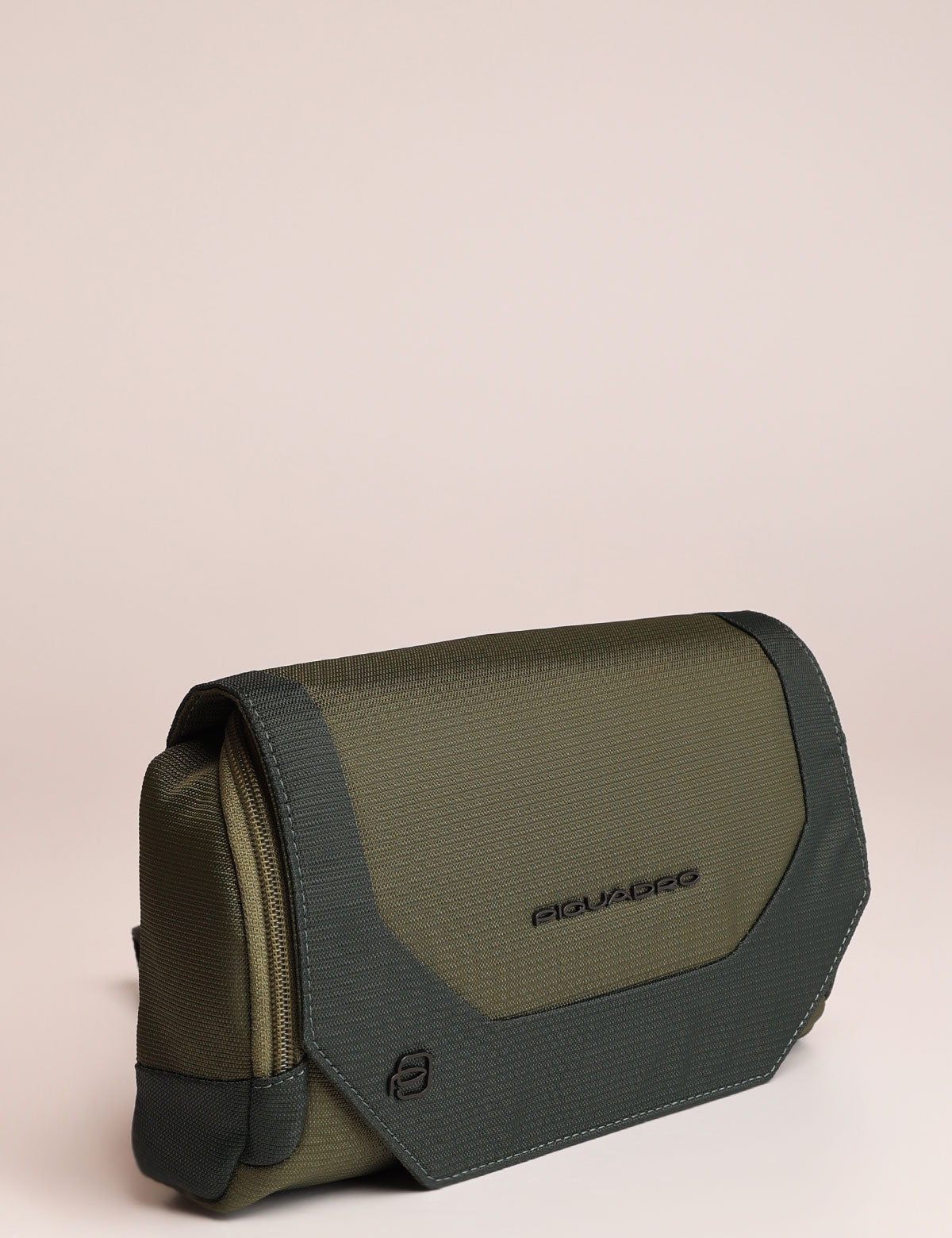 Piquadro CA6910S140 HERRENTASCHEN UND UMHÄNGETASCHEN Gürteltasche aus recyceltem Stoff und Leder mit Aufsätzen