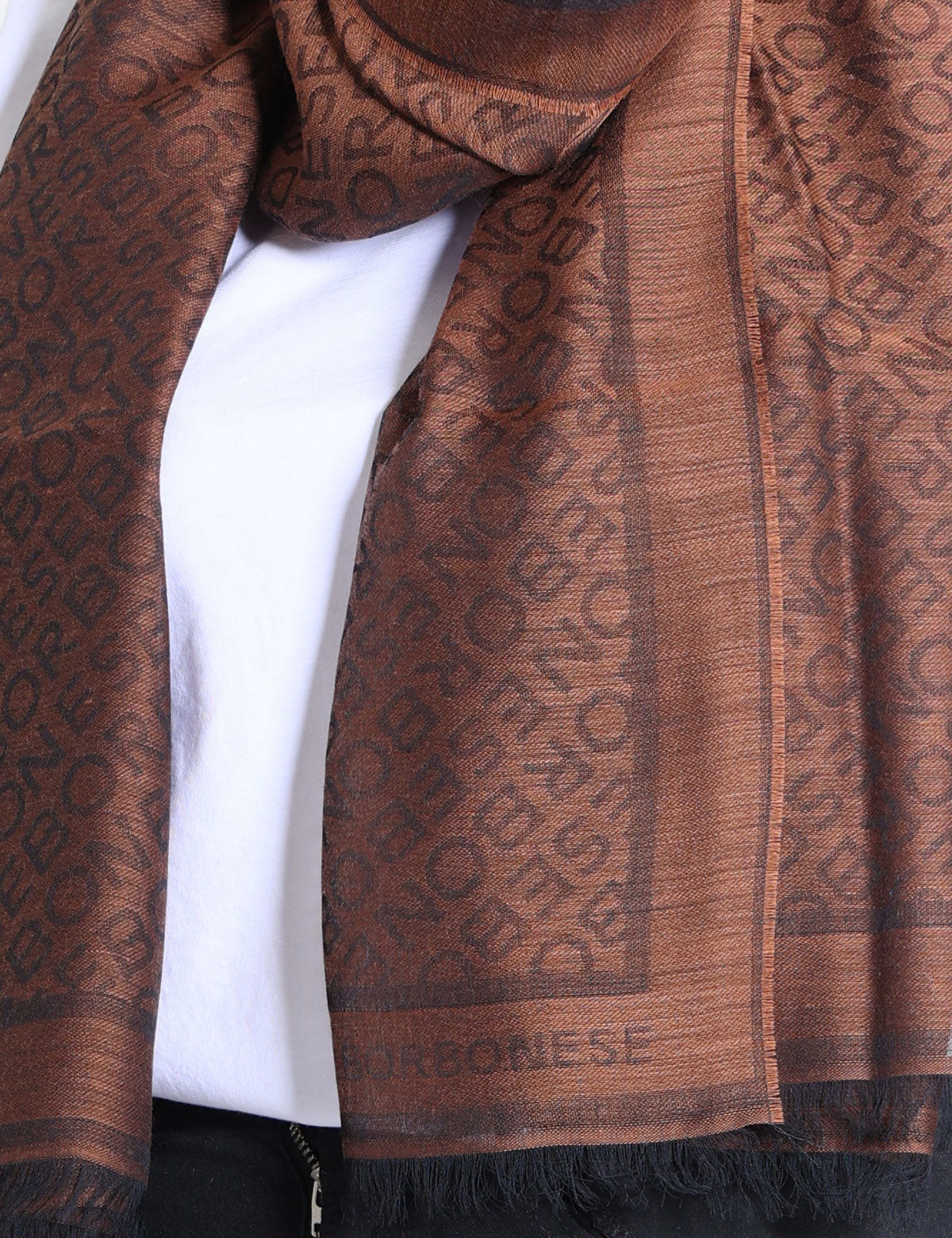 Borbonese-Schal aus Jacquard-Wolle