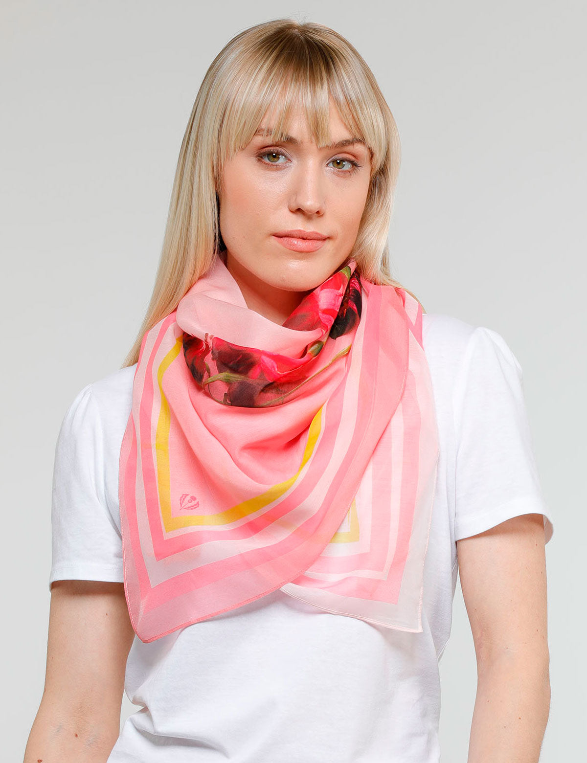 Fraas scarf in silk blend with rose print