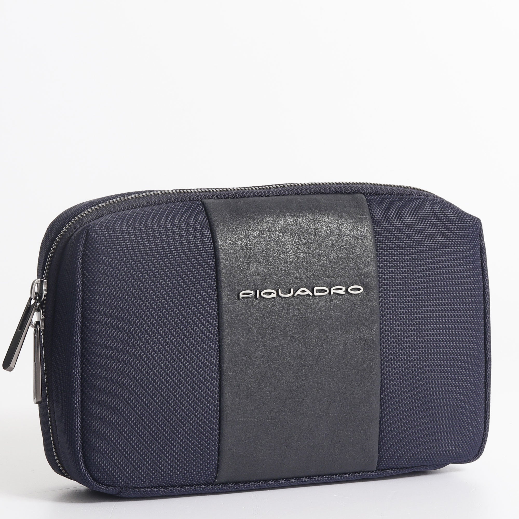 Piquadro Brief Clutch Bag mit 2 Kabelhaltern