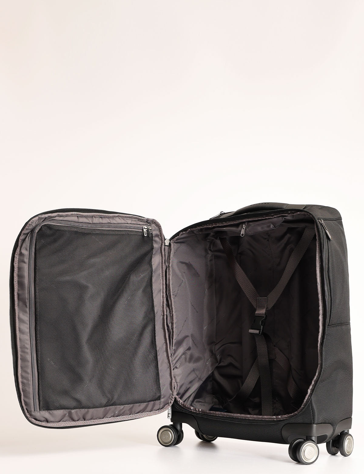 Piquadro Brief soft 4-wheel cabin trolley for 15.6" laptop