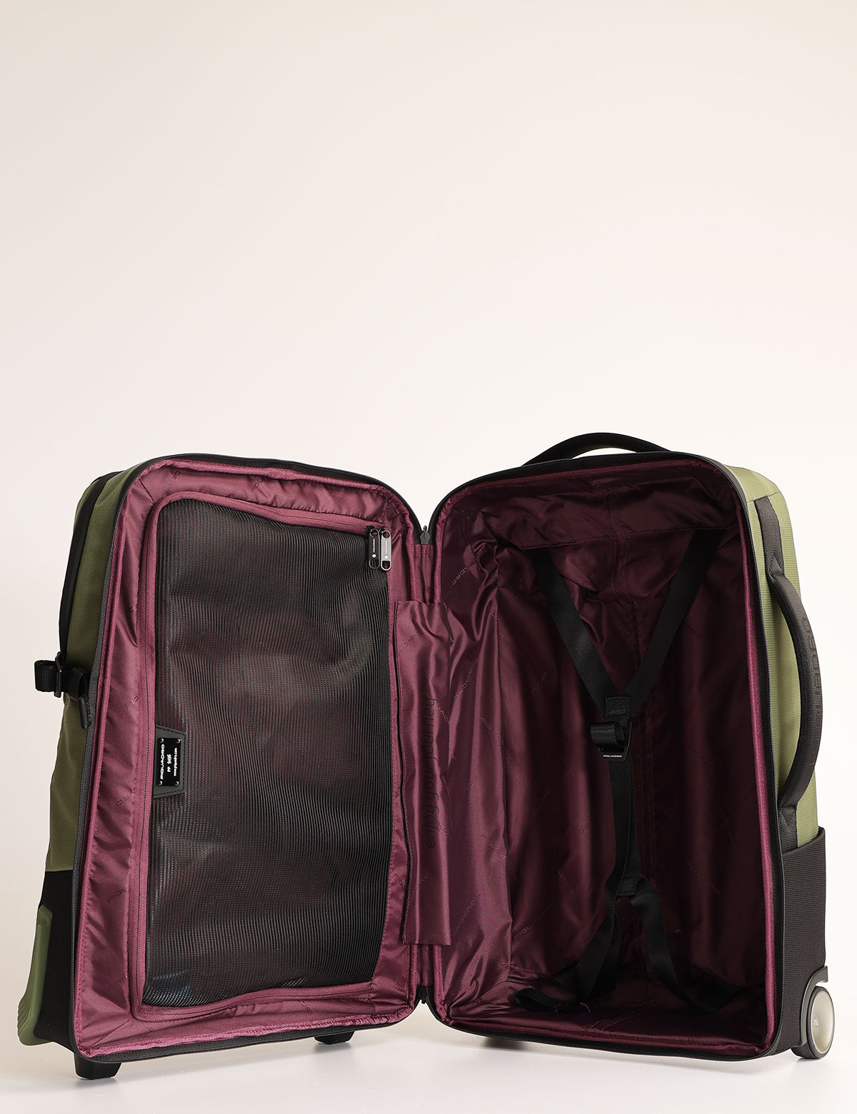 Piquadro Corner cabin trolley for 17.3" laptop in recycled fabric