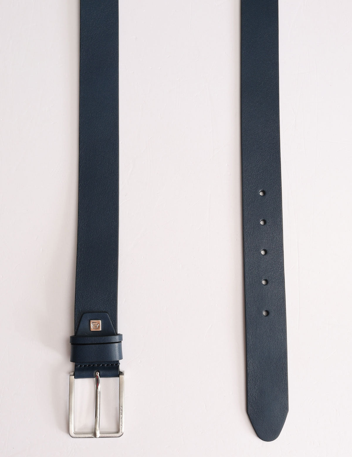 Piquadro C81 belt with square buckle