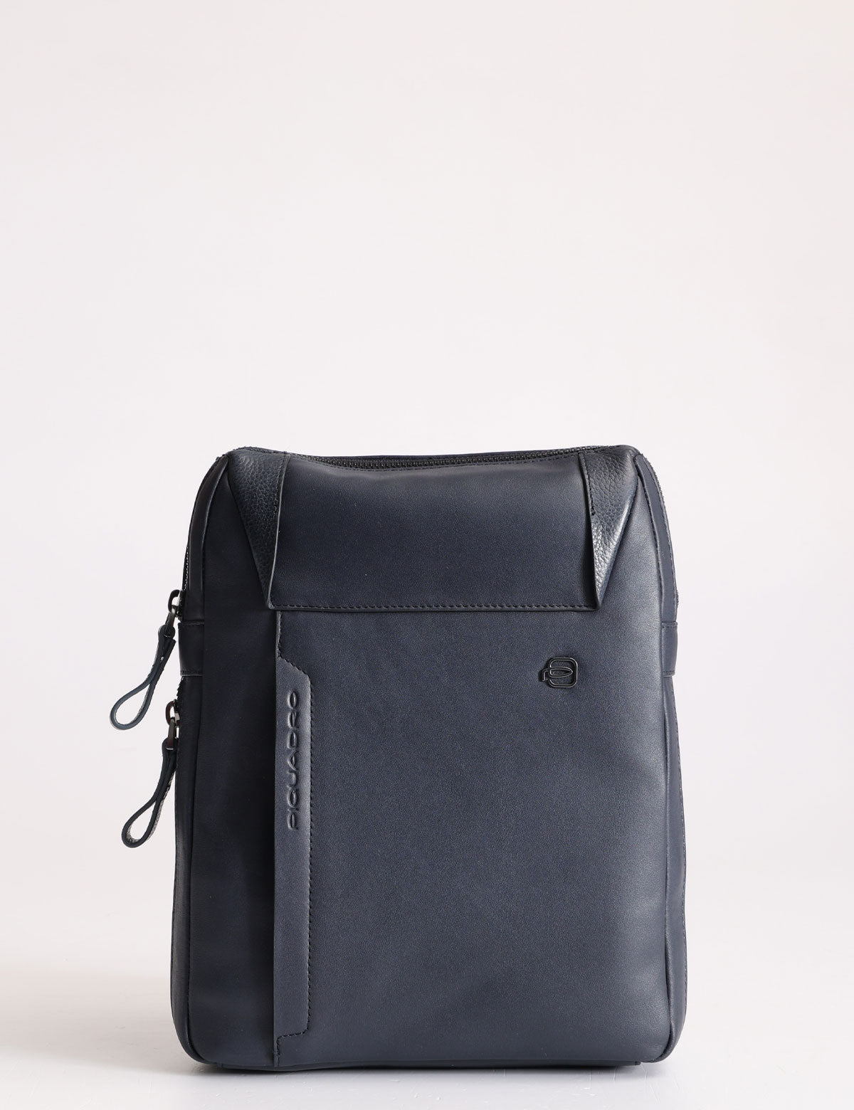 Piquadro bag with front pocket