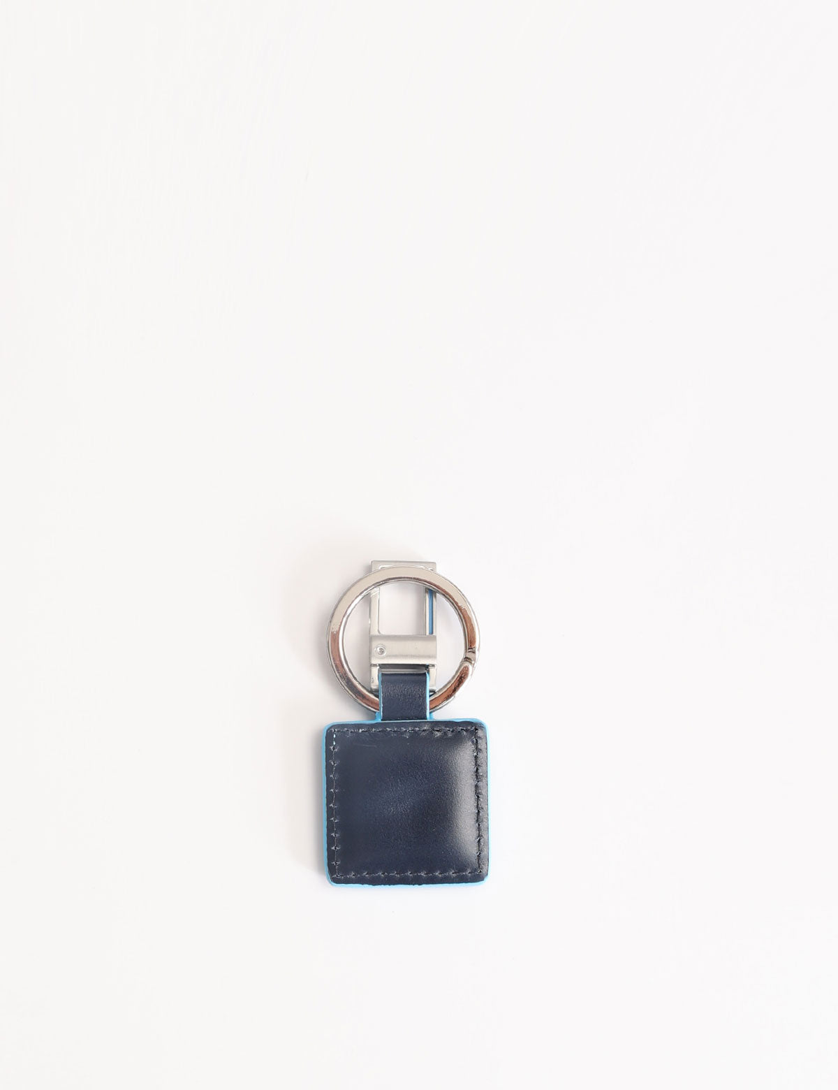 Piquadro leather key ring with ring and snap hook