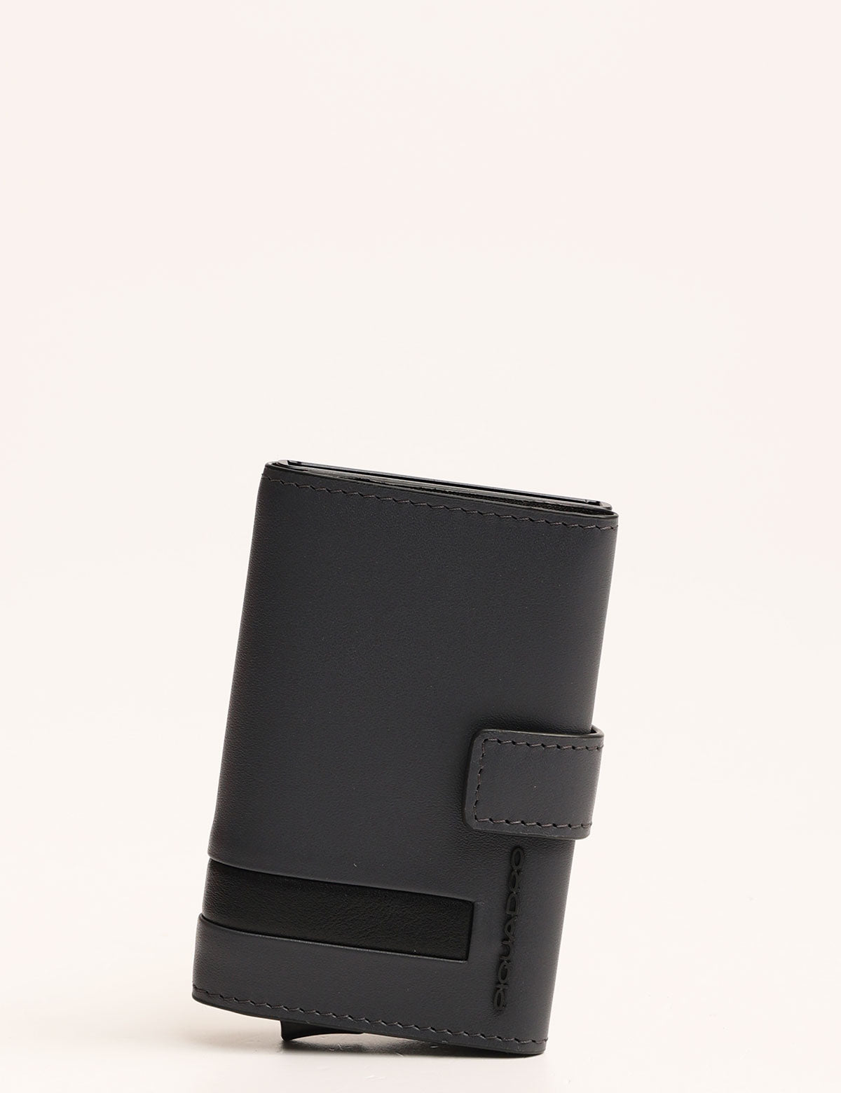 Single metal and leather credit card holder