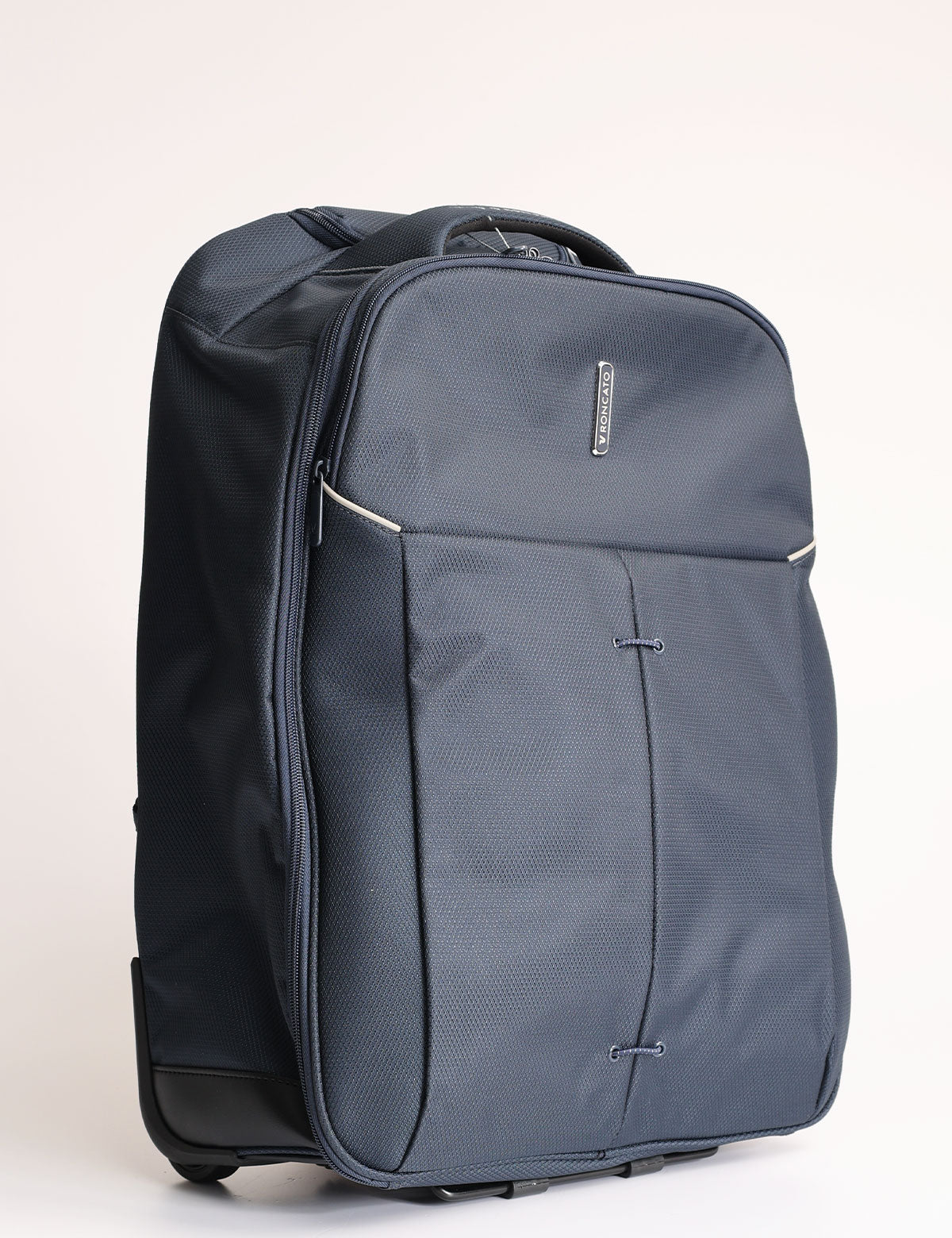 Roncato Ironik 2.0 mittelgroßer Trolley-Rucksack