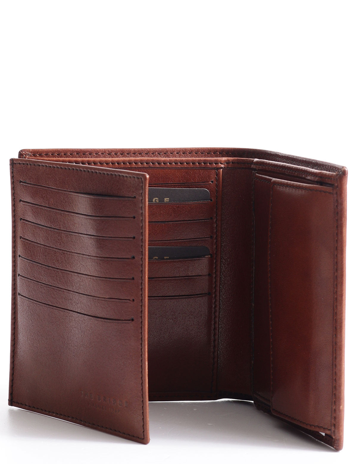 The Bridge wallet pocket